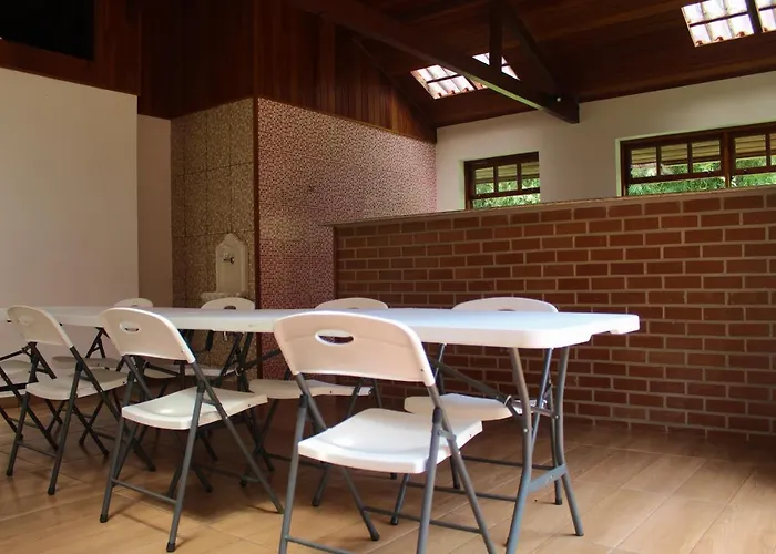 Casa Incrível em Nova Friburgo - Espaço Humedica